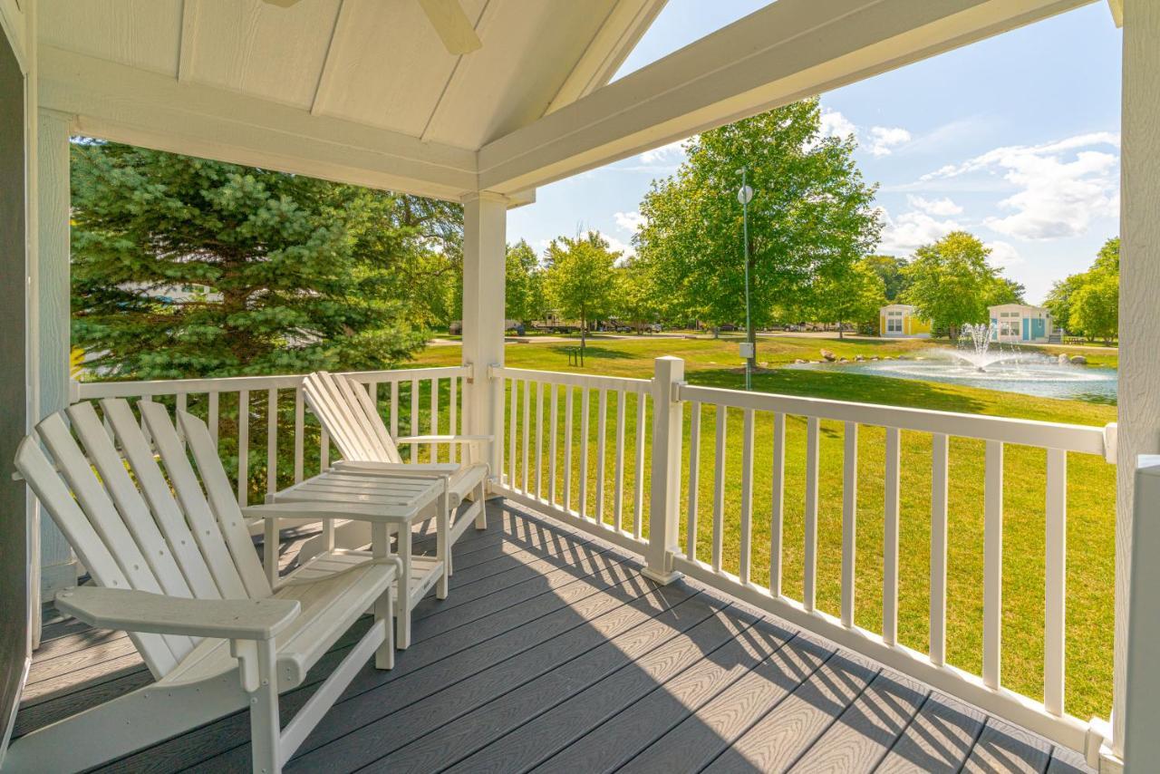 Sun Outdoors Petoskey Bay Harbor Hotel Exterior foto